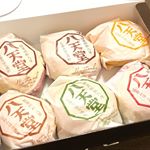 ✿✿八天堂のプレミアムフローズンくりーむパン✨手土産でいただいたことがあるので、今回が2度目。6個詰め合わせはカスタード2個、生クリーム、抹茶、チョコレート、小倉。…のInstagram画像