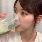 気になる食生活の改善の一つとして!!!! 朝に【Venus green】🌱 飲みやすい青汁です。スムージーなども作って飲むのですが、これもかなりフルーティーで!!!! 3g×30袋でシェーカーですぐ完…のInstagram画像