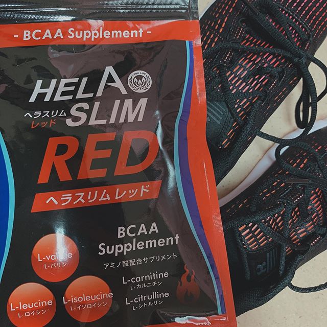 口コミ投稿：運動前にBCAAを摂りたいのもあって、ヘラスリムを飲んでみる。1回分ずつ分かれてるか…