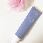 『頭皮のための贅沢泥パック マリシルクリーム』.こちらはシャンプーの前に使用する頭皮用のトリートメント✨.✅頭皮が脂っぽくべたべた✅よくワックスや整髪料を使用✅毛染めやパーマで…のInstagram画像
