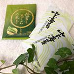 .山本海苔店のお茶漬けの友。.海苔を楽しむお茶漬けはサラサラッと食べられるから毎日でも食べたい。.#山本海苔店 #海苔茶漬梅の友 #海苔を楽しむお茶漬 #海苔茶漬 #海苔好き #海…のInstagram画像