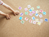 アルファベットに興味を持ち始めた３歳児にピッタリでした。