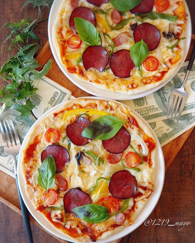口コミ投稿：・・Today is a homemade pizza for lunch・・こんばんは・・久しぶりにピザ🍕焼きま…