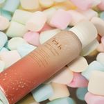 泡の美容液を使ってみました。ムースタイプでかわっているのですが、なんと温感もあった。じんわり温かく、ひりひりしたり熱くはないので使いやすい。炭酸泉を採用しているので、こちらは炭酸ムースなんだそう。とく…のInstagram画像