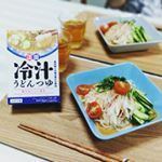 ◎モニター◎正田 冷汁うどんつゆ.モニプラ事務局さまの企画でいただいた正田醤油さまの冷汁うどんつゆをお昼ご飯にいただきました。.お味噌と胡麻の風味がまろやかな美味しいつけ汁です。今日は…のInstagram画像