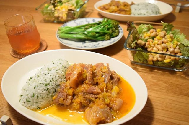 口コミ投稿：神戸牛のすじ肉のビール🍺煮込みにんじんの菜飯ながーいブロッコリー焼いたの豆とコー…