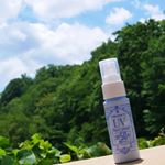 ·メイクの上から使えるUVミスト·プライバシー UVフェイスミスト50 フォープラス✨·メイクを崩さない超微粒子ミスト！白くならない透明タイプで、気になる時にメイクの上から�こまめにU…のInstagram画像