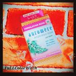 👑“auromere（オーロメア）ハーバルソープバー ヒマラヤンローズ👑﻿﻿アーユルヴェーダの思想を基にした、ハーブエキス・スパイス・オイルを最適に調合💡﻿ ﻿ アーユルヴェーダとは、サン…のInstagram画像