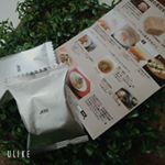 モニプラ様経由でプレミ本舗様の丸ごと出しキューブをお試しさせて頂きました。濾さずにすぐおだしができるフリーズドライの鰹節です。化学調味料や酸化防止剤は不使用なので安心安全な商品です。この出しキ…のInstagram画像