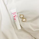 ■Peach face✨.ウブ毛専用の「抑毛美肌®」ジェルクリームです✨✨.,1日一回、大豆一粒ぐらいを指の腹にとって、ウブ毛が気になるところにのせ、円を描くようになじませるだけ簡…のInstagram画像