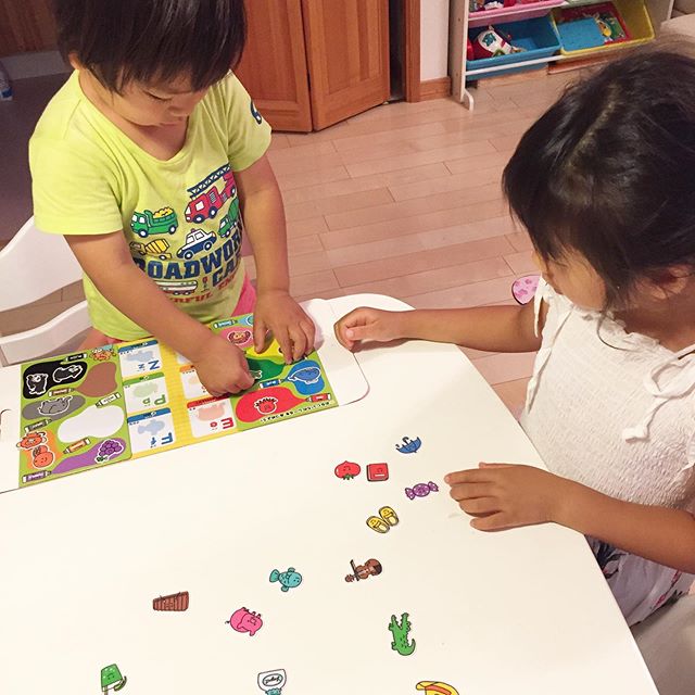口コミ投稿：#知育#2歳11ヶ月 の息子は大興奮で遊んでます。5歳のお姉ちゃんも、楽しそう❤️ シー…