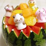 ✴今日は、娘の2歳の誕生日♡夏なので、スイカケーキにしてみました♫可愛い動物たちも一緒にお祝いしてくれました✨#アートキャンディ 様の砂糖菓子で、とっても可愛いー🧡🧡🧡 #スイ…のInstagram画像
