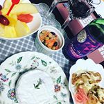 今日は、おつまみに#ホタテのバター焼き を作って、酸化防止剤無添加ワインを頂いています🍷わたしはいつも、セブンイレブンの酸化防止剤無添加か、ポリフェノールたっぷりのコレ（笑）飲みやすくて大好き…のInstagram画像
