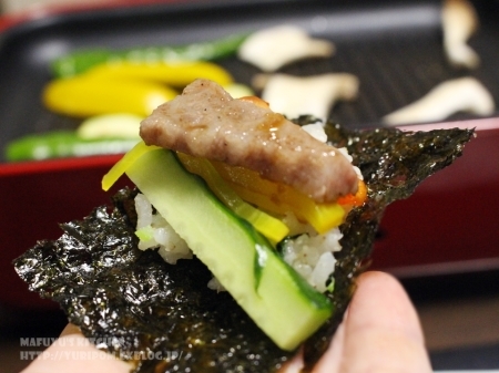 口コミ：【神戸辰屋さんの神戸牛の特選カルビ&ラムイチ実食編その2　～　焼肉はこうやって食べる！の巻。】の画像（13枚目）