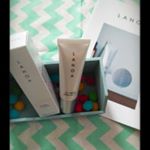 LANOA ミネラルCCクリームplusを使ってみました。CCクリームは初めて使いました。SPF50+PA+++ SPFが50もあるとパリパリになるというか乾燥しやすいイメージがあ…のInstagram画像