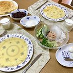 クレープパーティー。自由に組み合わせて食べられるのが楽しいね♡#ツナサラダ #かいわれ #きゅうり #ゆで卵 の#フード系 と #小豆 #生クリーム #アイス の#スイーツ系 #クリームチーズ や…のInstagram画像