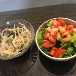朝からシャリシャリのサラダたっぷり🥗🥗夏バテ解消😋😋-----------#朝食 #素敵な朝 #monipla #usouq_fan-----------#てんこ盛りサ…のInstagram画像