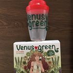 ダイエットに良いかなと思って飲んでたら私より息子が気に入ってしまい✨💦 冷房やら不規則な生活で乱れがちな夏休み、健康管理のサポートを青汁で。。。💖 #フルーツ青汁 #ダイエット #ヴィーナスグリーン …のInstagram画像