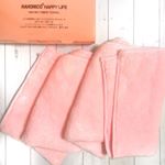 美容師さんが考えた髪のためのタオル！ハニホコのヘアドライタオル マクロファイバーは極細繊維のマイクロファイバーがパワフルな吸収力でしっかり髪を乾かしてくれるんです。髪の毛に触れるだけでスッとヘ…のInstagram画像
