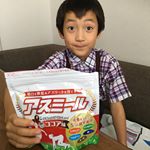 好き嫌いはないものの、食べる量はムラがあるので朝食やおやつに飲ませてます🎶.ココア大好きだから嬉しいみたい😆.126cm、20.6kg.夏休み終わる頃にはどれくらい成長してるか期待🎶#…のInstagram画像