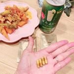 お酒のおともに！ 【ekas】二日酔い防止サプリメント試してみました。特許成分を配合した飲み過ぎ対策サプリメントです。1袋4粒入りのカプセルタイプで使い切りサイズ。 「楽しく飲みた…のInstagram画像