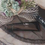 【 LiNNA アウトバストリートメント 】LiNNAの洗い流さないトリートメントは毛髪の芯からケア出来ちゃうの👏だから内側からツヤツヤで綺麗な髪へ導いてくれる嬉しいトリートメント✨💇…のInstagram画像