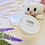 .バームタイプのメイク落としデビューしました✨.BotaVita クレンジングバーム〈ガーデニア〉です🌸.洗い上がりがしっとりとして嬉しい💕それでいてアイライナーもしっかり落と…のInstagram画像