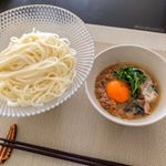 . .〜今日のお昼ごはん〜⚫︎山形名物 ぴっぱりうどん・・・今日のお昼は @monmarche_official 様から頂いた「大ぶりさばの缶詰」で納豆と鯖の缶詰を使った山形名…のInstagram画像