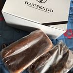 八天堂のとろける食パン🍞プレーンとチョコ解凍してから電子レンジで600w15秒温めたらフワフワ！生地はマーガリンやバターの香りがして、甘みがあるパン。…のInstagram画像
