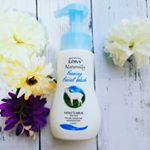 手軽にもっちり泡、時短洗顔派にぴったりの「レイヴィー　facial wash 洗顔フォーム」。﻿﻿もっちり＆しっとり泡がお肌を包み込むように洗い、乾燥でこわばったお肌に潤いと弾力を与え、時短洗…のInstagram画像