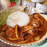 ・・I made curry using a can・・こんばんは・・昨日はモンマルシェ様の@monmarche_official 鯖缶を使って鯖缶カレー🍛を作…のInstagram画像