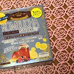 #KOMBUCHA紅茶キノコ×#酵素 ×ビタミンC発酵紅茶エキス末 500g植物発酵エキス７５種類(１包中)他にもクエン酸・米麹・マルチビタミンなどが入っていて１日分の#ビタミンC…のInstagram画像