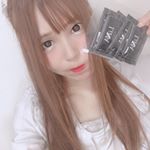 *LINNAアウトバストリートメントトライアルパウチ・・わたしくらいロングヘアだと髪が傷むのも早いし浸透系トリートメントが必須ですが…・・これは内部に浸透するこ…のInstagram画像