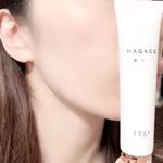 196+ ハクアージュ ..＜商品特徴＞.＊厚生労働省認可のトリプル主剤（トラネキサム酸・アルブチン・ビタミンＣ誘導体）を配合..＊美白やシミ対策だけでなく、シミのできる一因となる…のInstagram画像