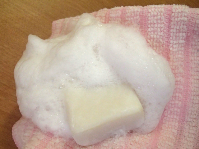 口コミ：くすみ汚れとキメをケア出来る☆　株式会社ペリカン石鹸さんの白陶泥洗顔石鹸　その３の画像（4枚目）