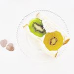 渋谷「#hotelkoetokyo 」渋谷のコエホテルのサンドイッチをテイクアウト。旬のキウイにした🥝 次の日食べたからクリームがポロポロしちゃったけど、おいしかった〜❁#わんぱくサンド …のInstagram画像