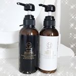 Hz ストレートリペアシャンプー＆トリートメント✨✨✨ 髪のくせ・うねりの原因にフォーカスした美容液シャンプー＆トリートメントのセットです♪♪♪ 私の髪は、太くて固くてクセもあるという三重苦の髪の毛で…のInstagram画像