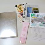 『シズカホットクレイ』厳選されたクレイと温かい使用感がまるでエステの施術を受けているような気持ちにさせてくれるメイク落としです。W洗顔不要、朝も夜もこれ1本で、スキンケアの準備はバッチリで…のInstagram画像