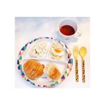 .今日の朝ごぱん🥖🍞🥐.✔卵のマカロニサラダ✔🍌バナナ✔ぶどうパン🍇✔ミニミニきな粉揚げパン風のジャムをつけたパン(長っ)👆でも、これ1度食べたら虜。✔こどもフルーツ青…のInstagram画像
