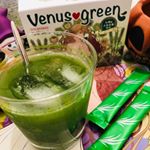 九州の大麦若葉を使ったVENUS❤︎Greenカワイイ女の子の絵が印象的。メロンプラセンタが入っているフルーツ青汁です。保存料や着色料は無添加です。16種類のフルーツ22種類の野菜…のInstagram画像