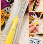 ちょっとカッコイイ歯ブラシしかもイオン歯ブラシ✨黄色で光って、しかも裏はブラック！薄型コンパクトの超細毛です。後ろの黒い部分を触りながら磨くとイオンが発生します。イオンが出てるかど…のInstagram画像