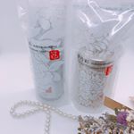 パッケージから高級感あって、とてもお洒落ですよね💕﻿﻿○オールインワンセラム○﻿化粧水・乳液・クリーム・美容液・ブライトニング・パック・化粧下地がコレ1本で完了しちゃいます❤️﻿日本人…のInstagram画像