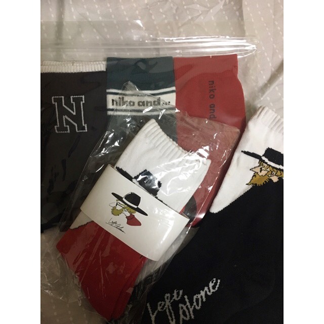 口コミ投稿：#靴下ぐらむ🧦 靴下新調したよー‼️セールで激安になってたニコさん🧡靴下、まだまだチ…