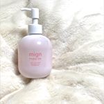 今月15日に発売したばかりの#マインパーフェクトジェル！﻿﻿かわいいピンクのジェルが優しくお肌を守ってくれる。﻿﻿﻿オールインワンジェルなのも嬉しい〜！﻿﻿今の乾燥しやすい…のInstagram画像