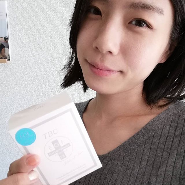 口コミ投稿：「ヒアルロン酸Na」「水溶性コラーゲン」も配合されているのもいいですよね😆♥️ 手の…