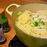 創味シャンタンで、うにん流白菜豚バラミルフィーユ鍋🍲..ちょっと肌寒いので、今夜はお鍋にしました〜☺️#モラタメ さんから届いた#創味シャンタン と#創味のつゆ 。..普通に作…のInstagram画像