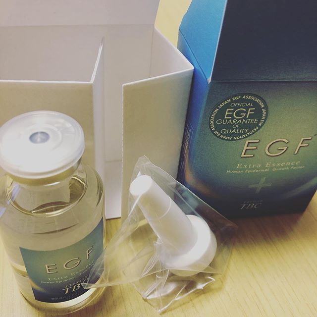 口コミ投稿：TBCのEGFエクストラエッセンスが鮮度を保つパッケージで届きました🤗開けたら要冷蔵！…