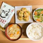 一昨日の夜ご飯🐣はんぺんと豆腐のふわふわ揚げ~和風だしあんかけ~前日の豚汁の残りを使って大っっ好きな「だご汁」をつくりました😆💗 お出汁は両方とも【うま香だし】を使いました💗…のInstagram画像