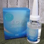 TBC EGF-エクストラエッセンス（美容液）ターンオーバーを正常にしエイジング効果が期待できる EGF ヒアルロン酸 コラーゲン配合 さらっとしたテクスチャーで 肌にのせるととろみを感じます。肌への…のInstagram画像