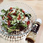 ⑅⑅【北海道玉ねぎドレッシング（2種）ギフト】北海道の美味しいドレッシングを使い始めました𓂂𖡼𓎩𓌉お料理は得意ではないですが、いつもドレッシングにはこだわっています。いつものサラダ…のInstagram画像